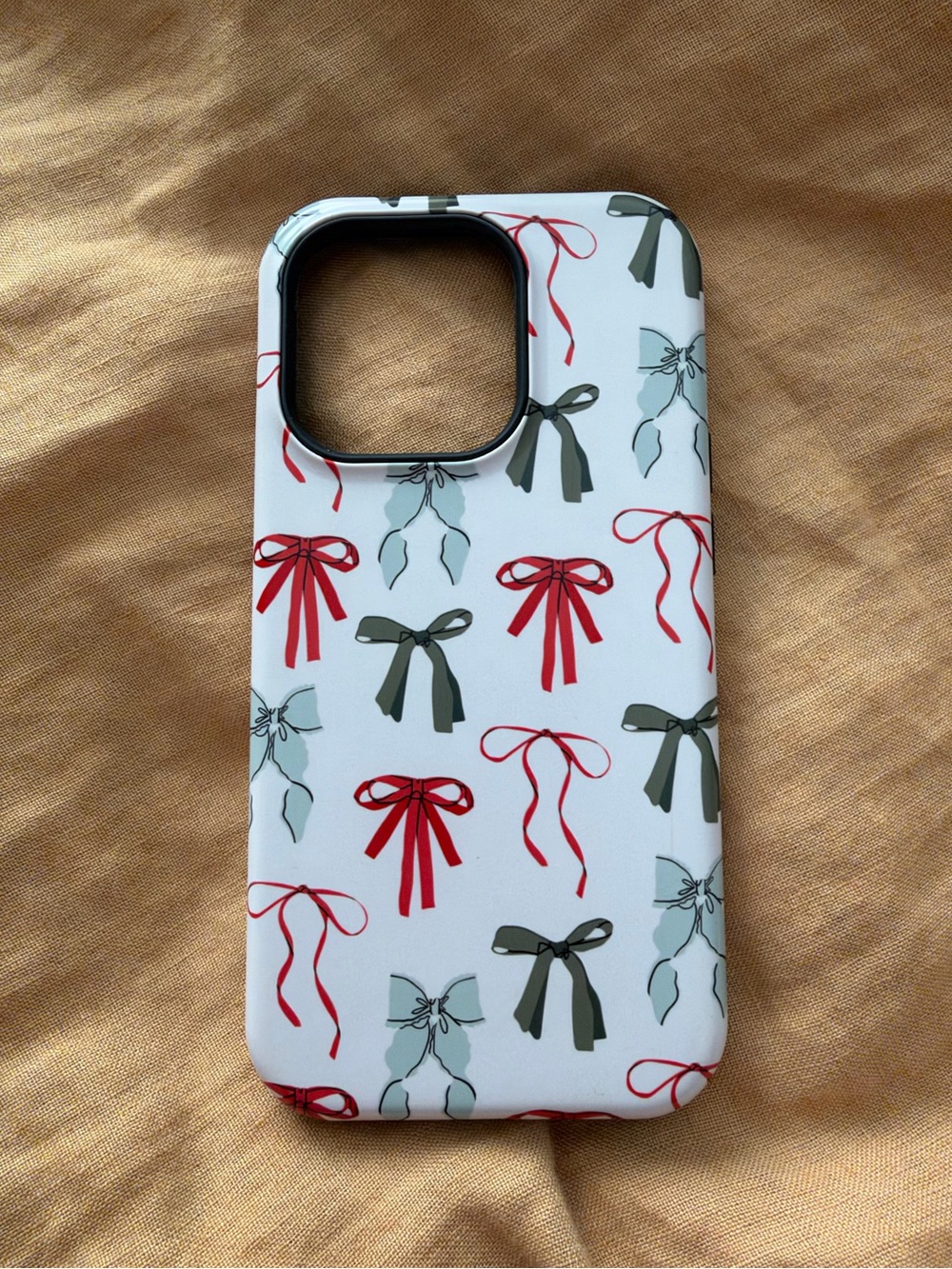 Festive/Christmas Bows Casely iPhone 14 Pro Phone Case